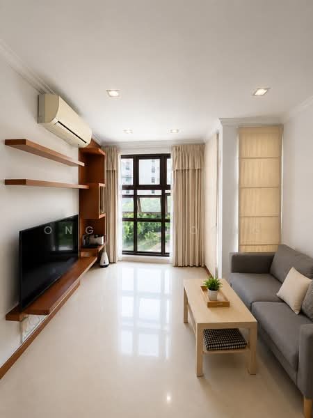 Boonview, 1 Marymount Terrace &mdash; living room